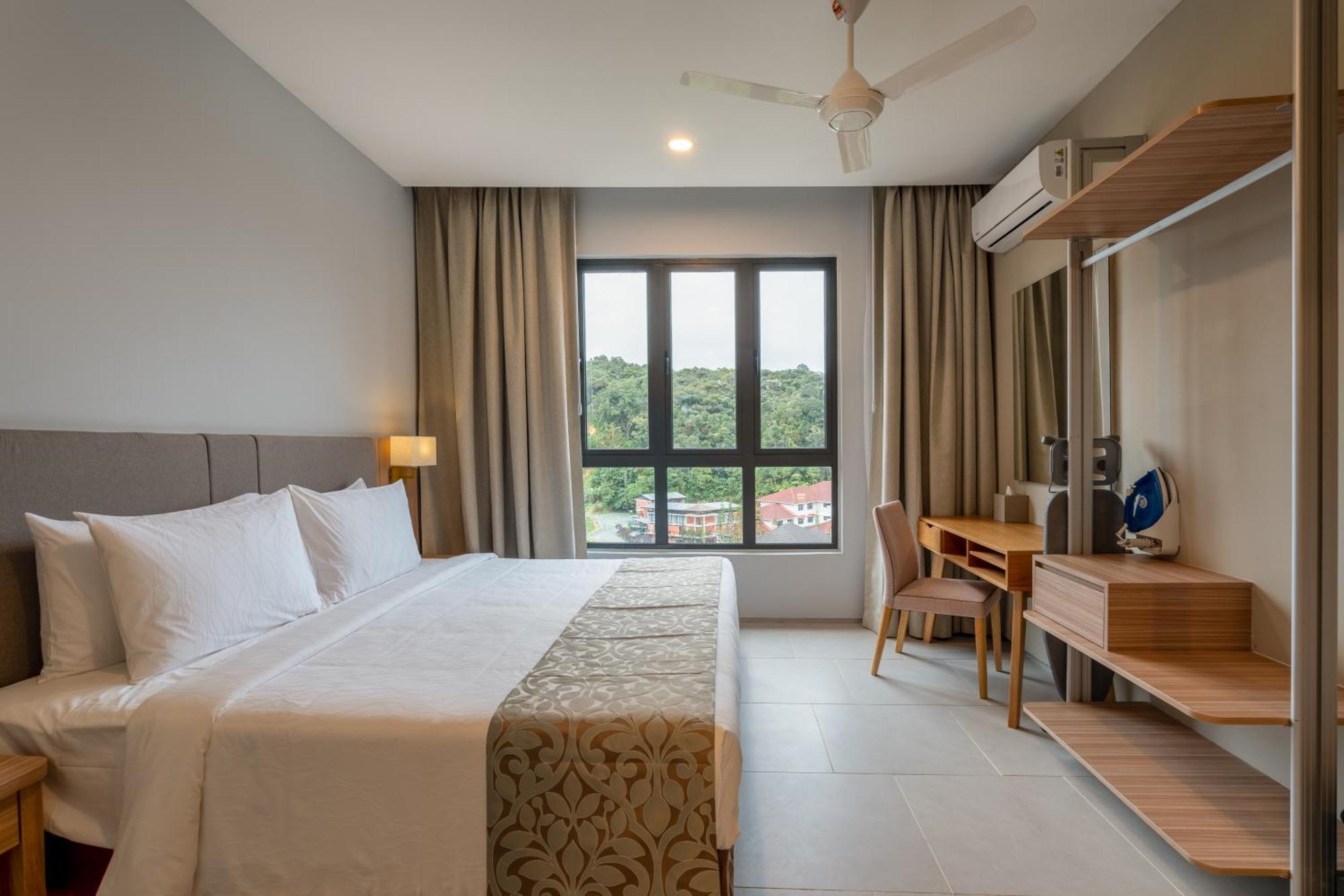 Zenith Suites Cameron Тана Рата Екстериор снимка
