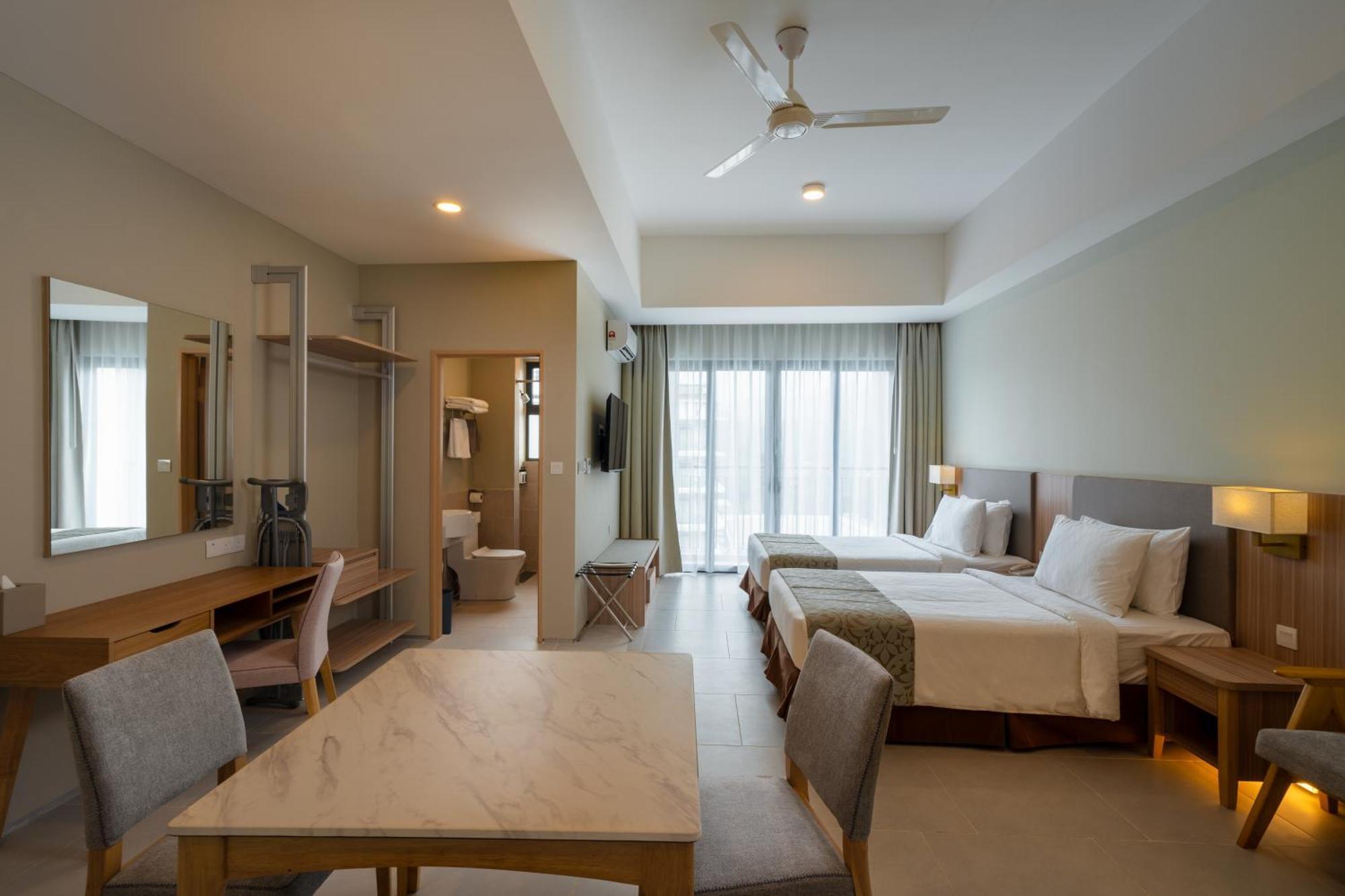 Zenith Suites Cameron Тана Рата Екстериор снимка