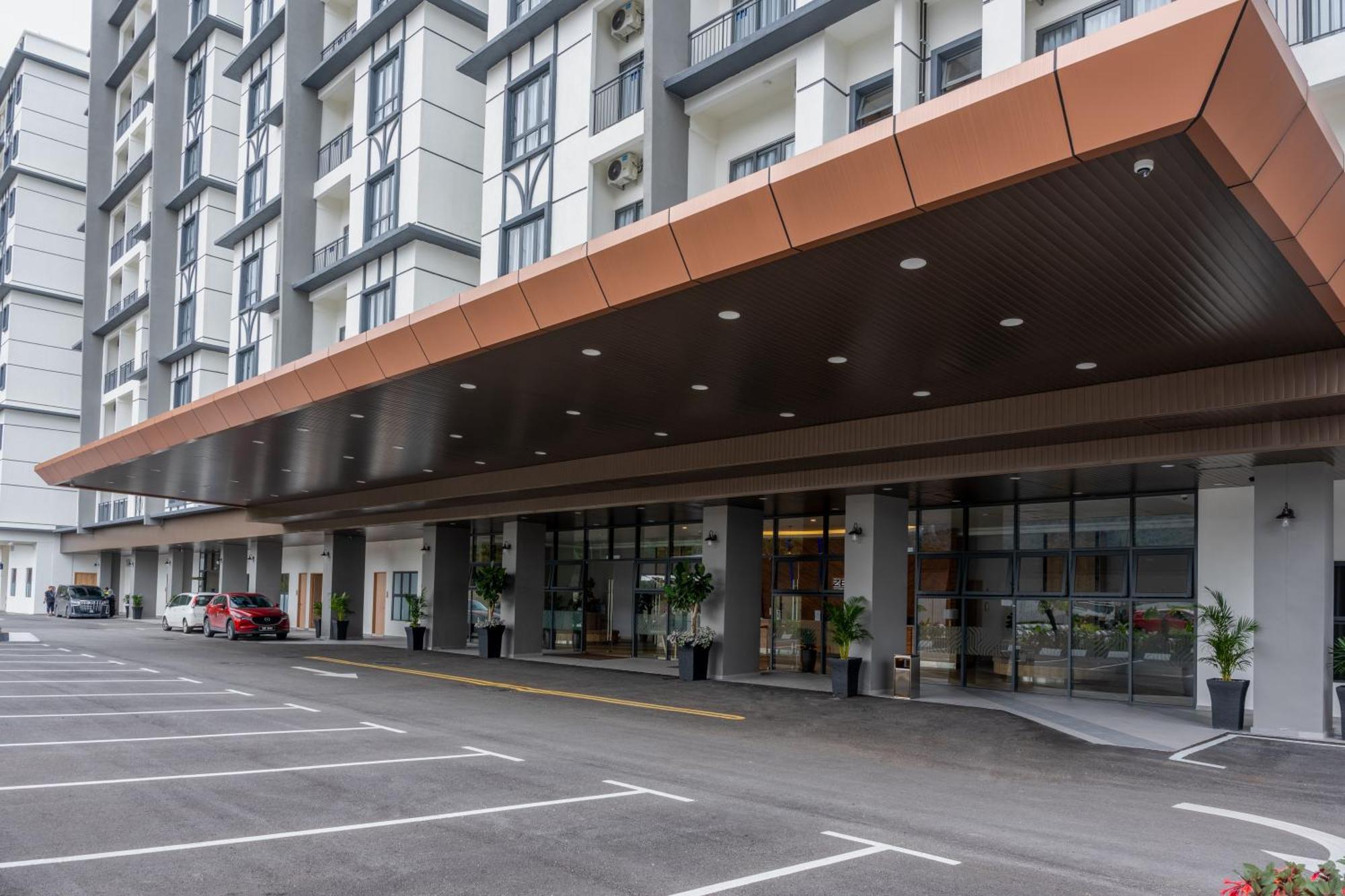 Zenith Suites Cameron Тана Рата Екстериор снимка